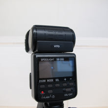 Load image into Gallery viewer, Nikon Speedlight SB-28-D Flash
