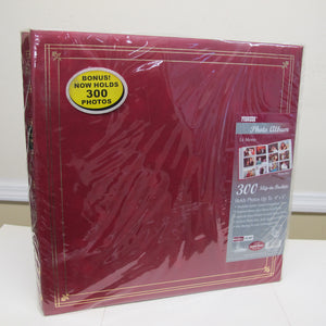 Pioneer Le Memo 300 Slip-in Photo Album - Red