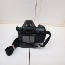 Load image into Gallery viewer, Pentax Digital isd D L Camera.

